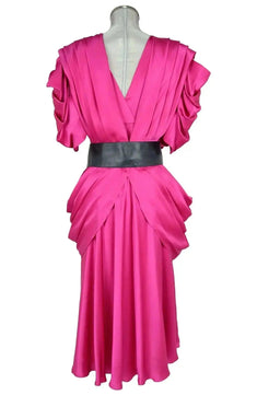 Noleggio abito donna rosa elegante perfetto per Mulan-orientale