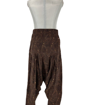 Noleggio pantalone uomo cavallo basso orientale o danza