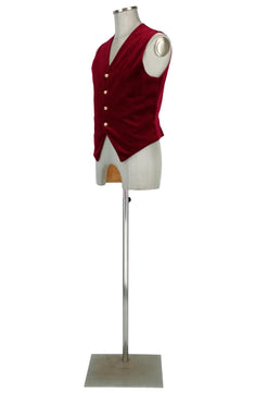 noleggio-gilet-rosso-velluto-uomo-elegante_2