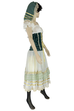 noleggio-abito-storico-donna-contadina-velluto-verde-bianco_7