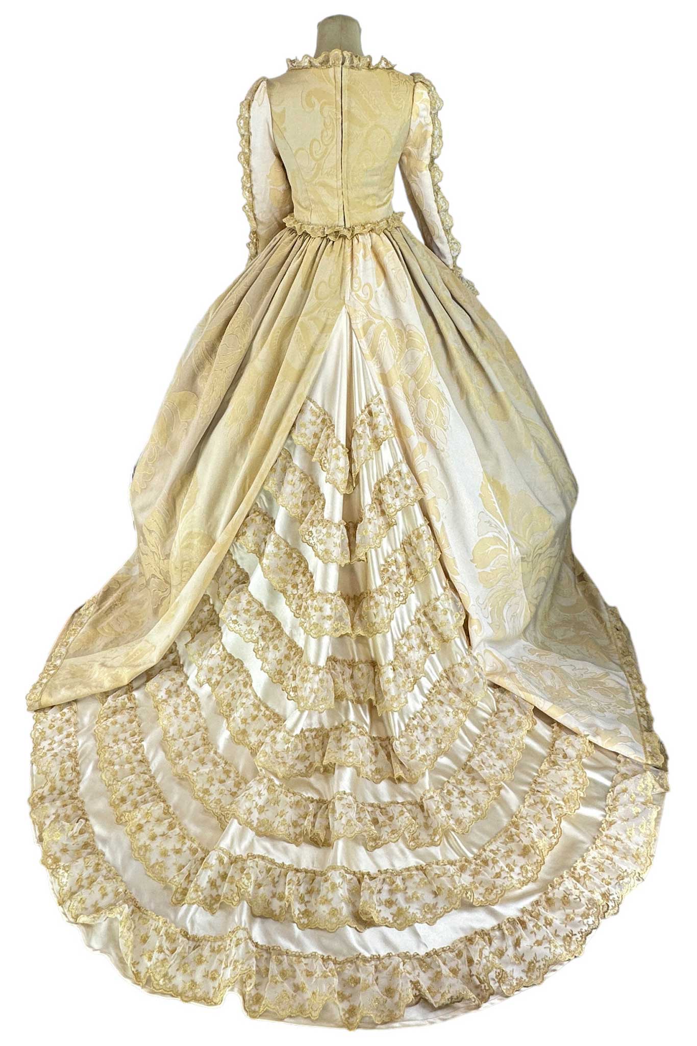 Noleggio Abito rococò storico donna del Medioevo – Carnevale