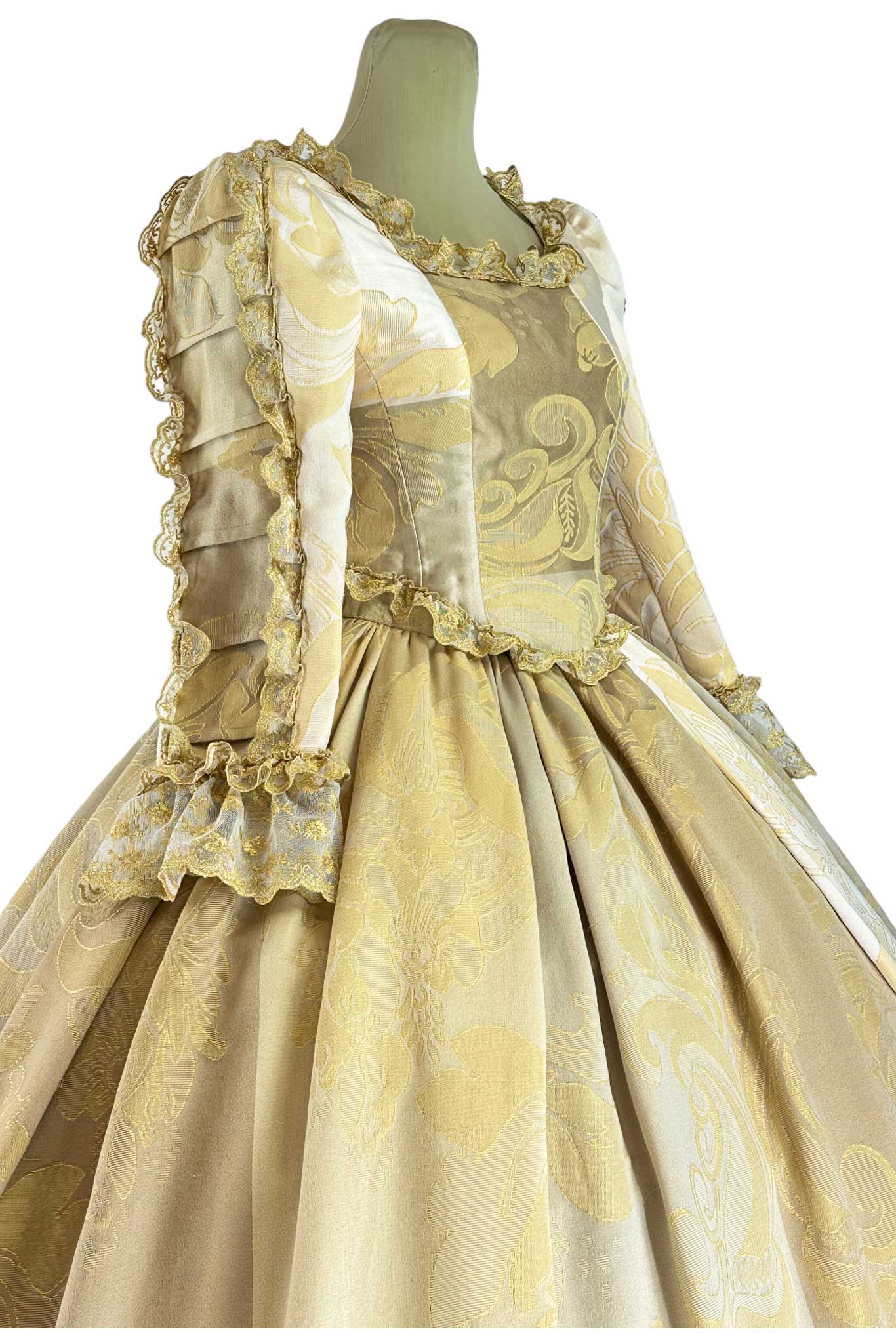 Noleggio Abito rococò storico donna del Medioevo – Carnevale
