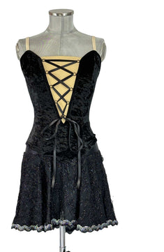 noleggio-abito-nero-corsetto-velluto-pizzo-donna_2