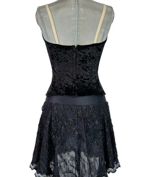 Noleggio Abito Nero Corsetto Velluto e Dettagli Pizzo Donna