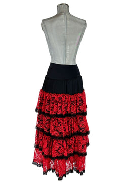 noleggio-gonna-nera-donna-balze-pizzo-rosso_3