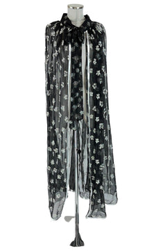 noleggio-mantella-elegante-donna-ricami-floreali-nera_1