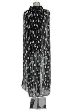 noleggio-mantella-elegante-donna-ricami-floreali-nera_3