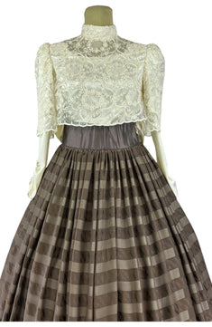 Noleggio Abito donna vintage con corpetto in pizzo e gonna a righe