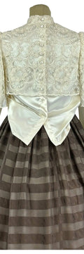 Noleggio Abito donna vintage con corpetto in pizzo e gonna a righe