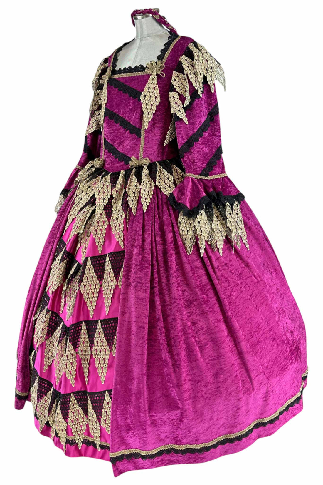 noleggio-abito-rinascimentale-donna-costume-storico_2