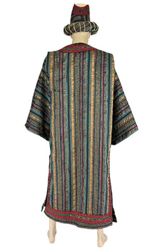 Noleggio tunica decorata con copricapo per rievocazioni uomo ###