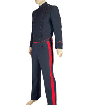 Noleggio Uniforme militare storica uomo nera e rossa a coda lunga
