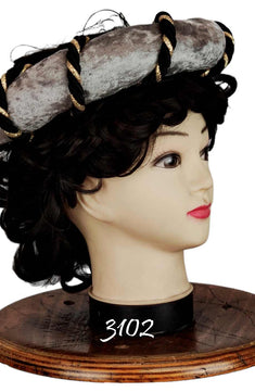 noleggio-copricapo-medievale-storico-donna-elegante_3