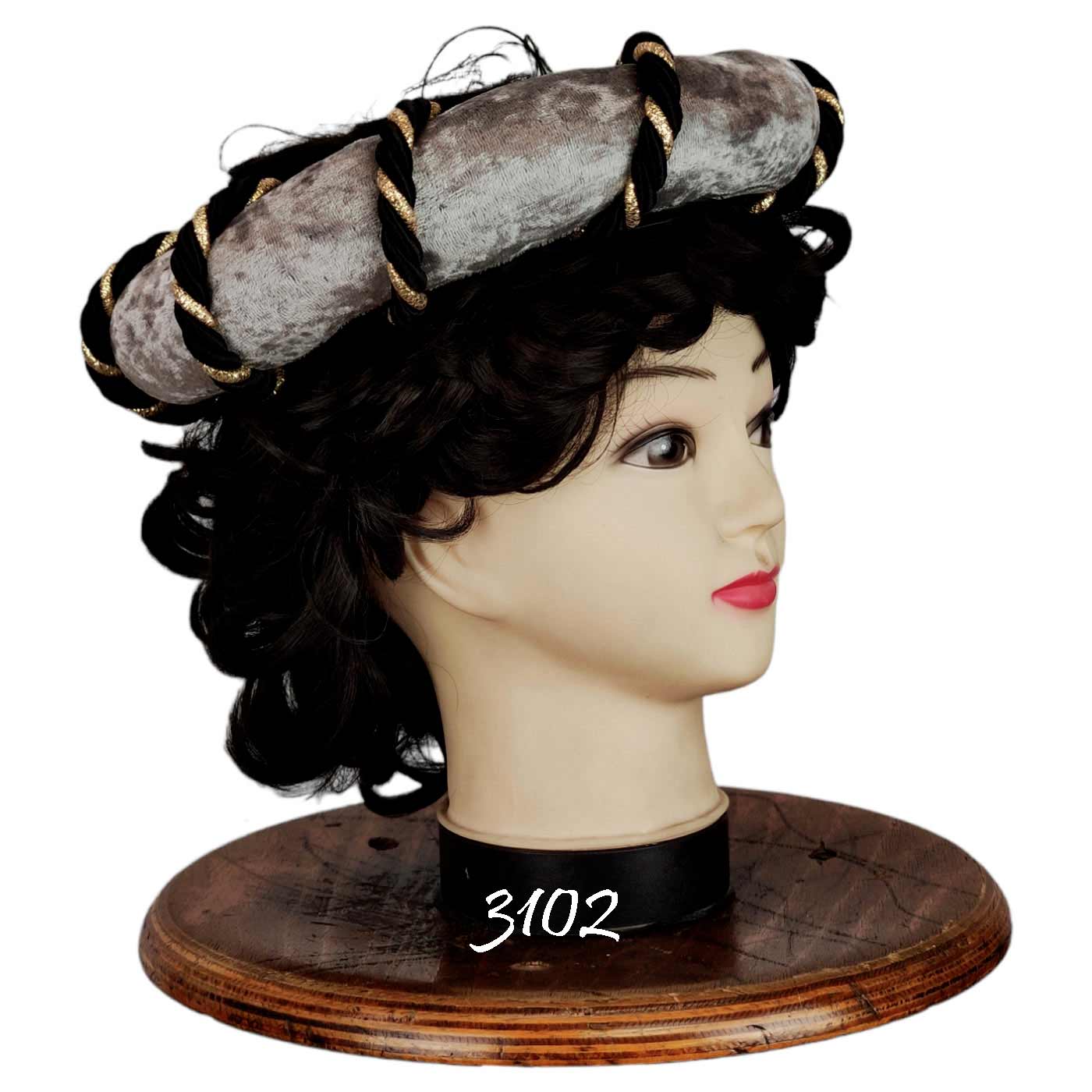 noleggio-copricapo-medievale-storico-donna-elegante_3