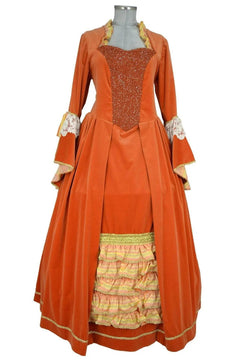 Noleggio Abito Donna Rinascimento e '700: Eleganza Storica di Carnevale