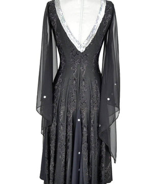 Noleggio abito donna orientale, per serate gothic -Halloween-carnevale