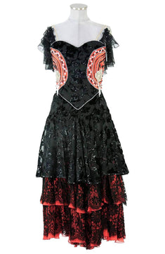 Noleggio Abito Donna Danza Spagnola e Eventi Gothic
