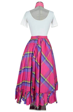 Noleggio abito donna country con gonna scozzese rosa