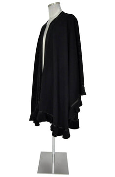 Mantella donna del ceto medio per serata chic