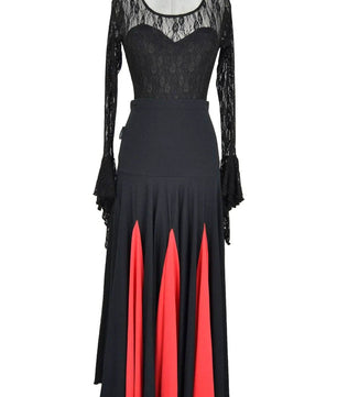 Mise per donna, strega, vampira, zingara o travestimenti, recite e bal