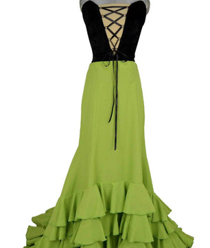 Noleggio abito bata de cola donna per Flamenco o danze folk