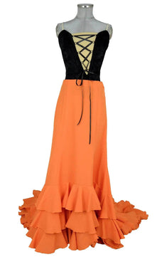 Noleggio abito donna bata de cola per Flamenco o danze etniche