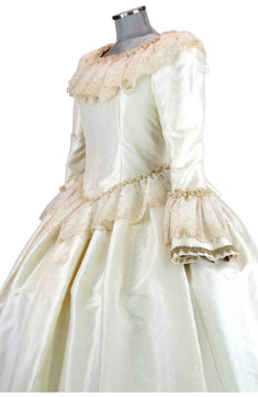 Noleggio abito donna debuttante del '700-'800 - storico-carnevale