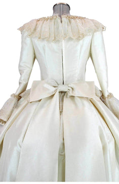 Noleggio abito donna debuttante del '700-'800 - storico-carnevale