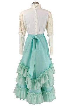 Noleggio abito donna dell'800 a volant - storico