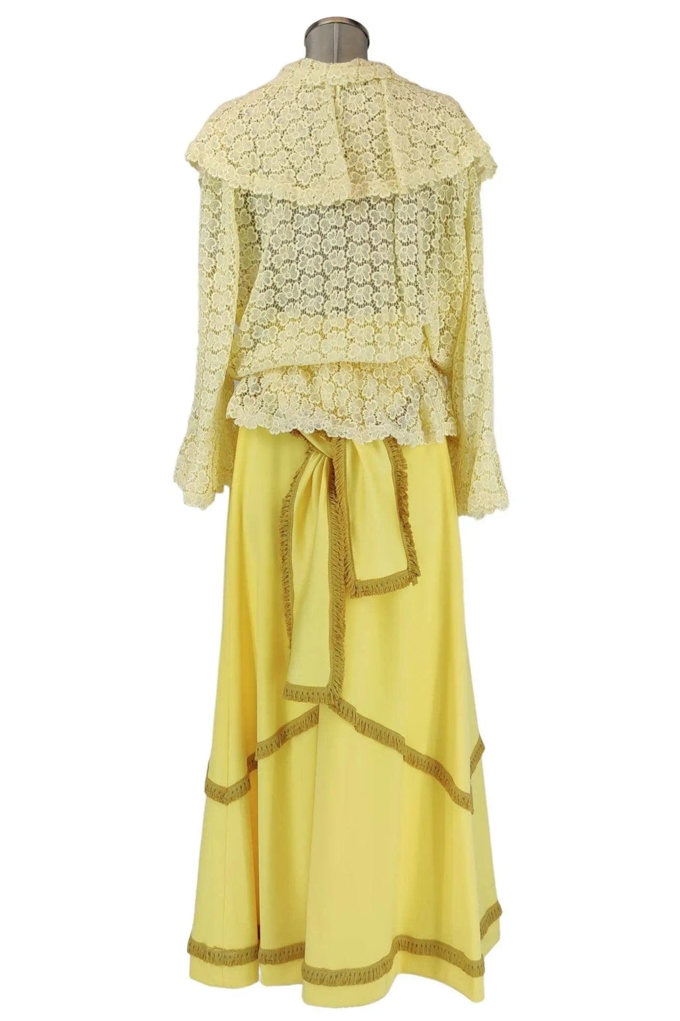 noleggio-abito-vintage-donna-fine-800_3