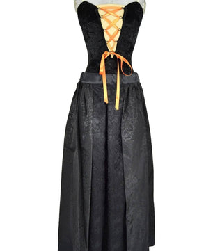 Noleggio abito donna in stile Gothic dell'800 per feste di Carnevale -