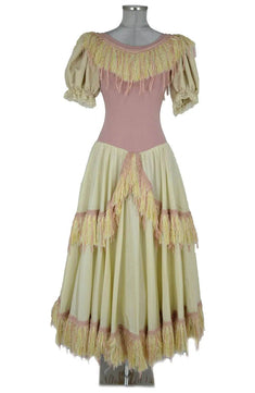 Noleggio abito donna per balletto o teatro - storico - danza