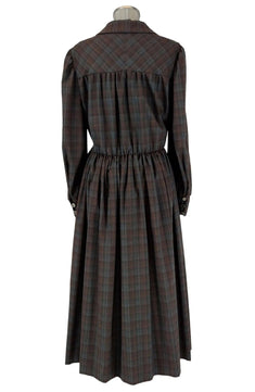 Noleggio Abito Donna Scozzese del '900: Eleganza e Tradizione vintage