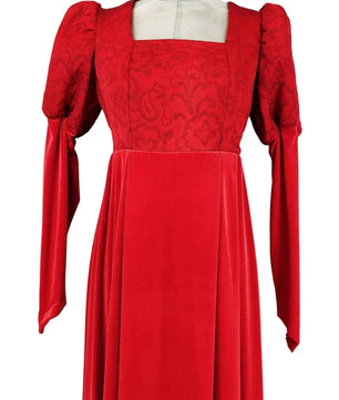 Noleggio abito rosso medievale donna - storico