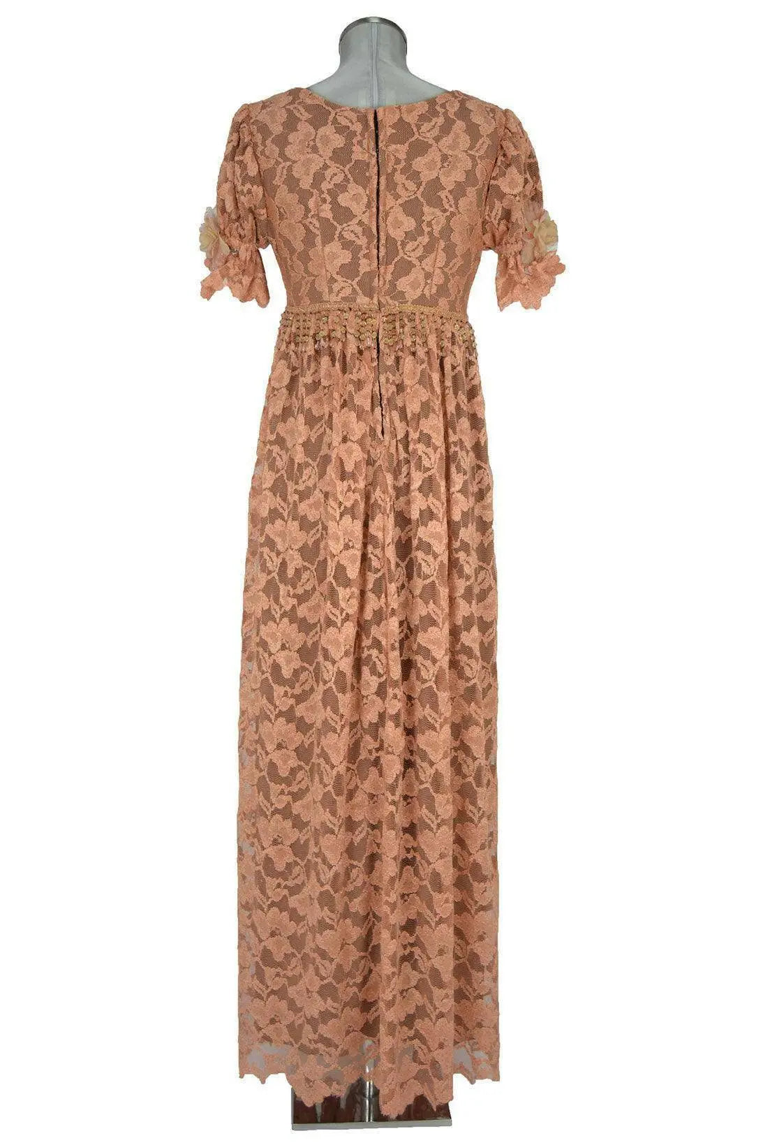 Noleggio abito storico Donna Regency rosa cipria con gonna lunga in vista posteriore
