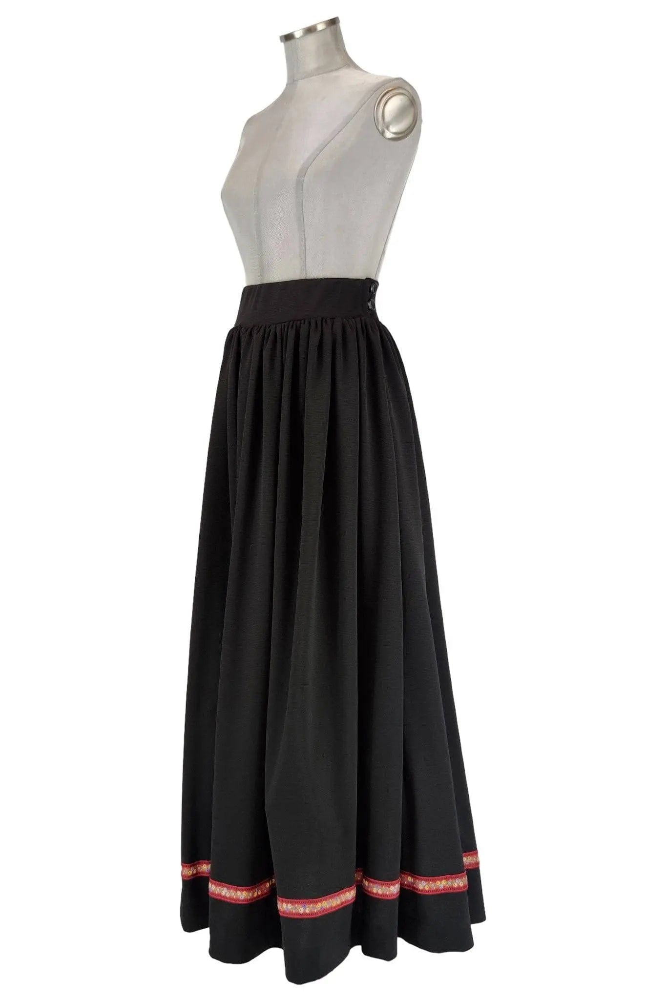 Noleggio Gonna Nera Lunga Donna - Eleganza Storica per Ogni Epoca