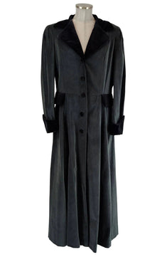 Noleggio lungo cappotto donna in velluto di fine '800 - vintage
