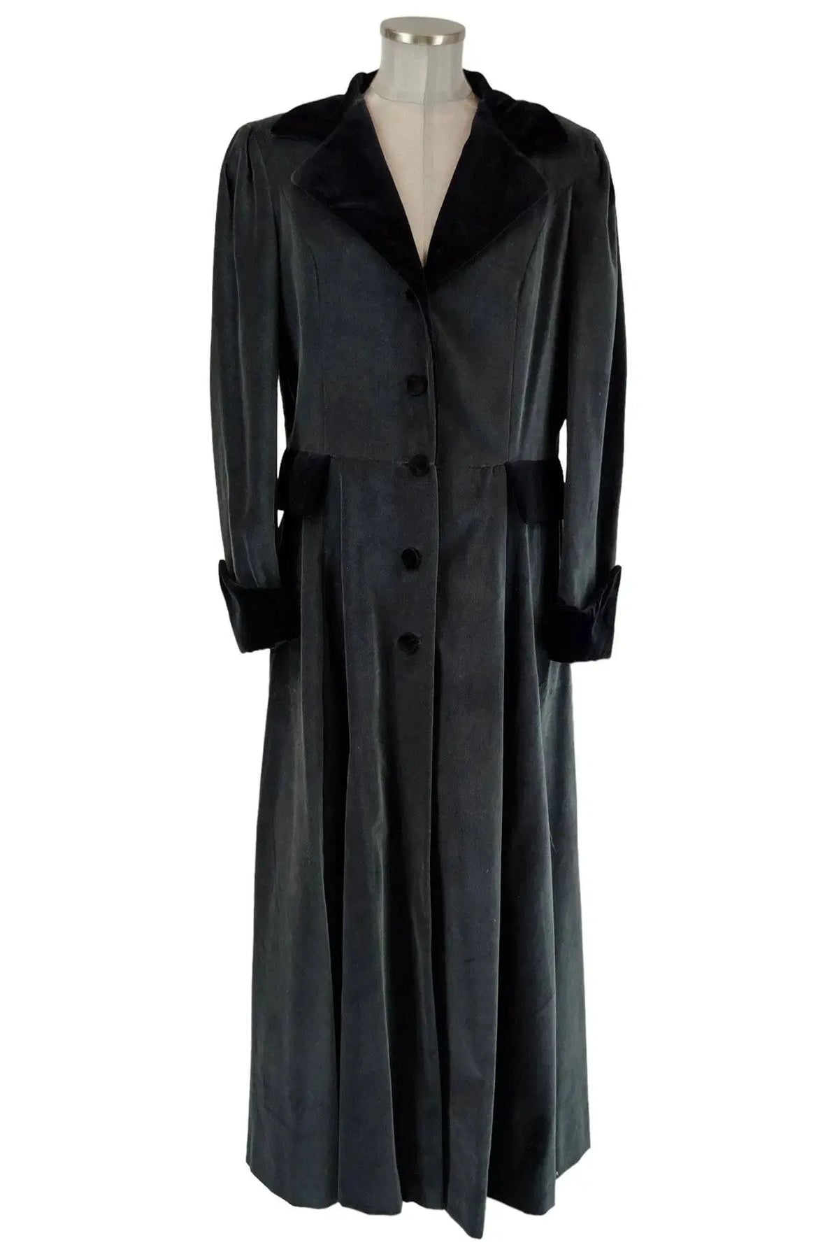 Noleggio lungo cappotto donna in velluto di fine '800 - vintage