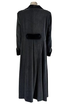 Noleggio lungo cappotto donna in velluto di fine '800 - vintage