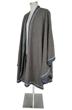 Noleggio mantello elegante donna del '800 -'900 per personaggi sacri - vintage