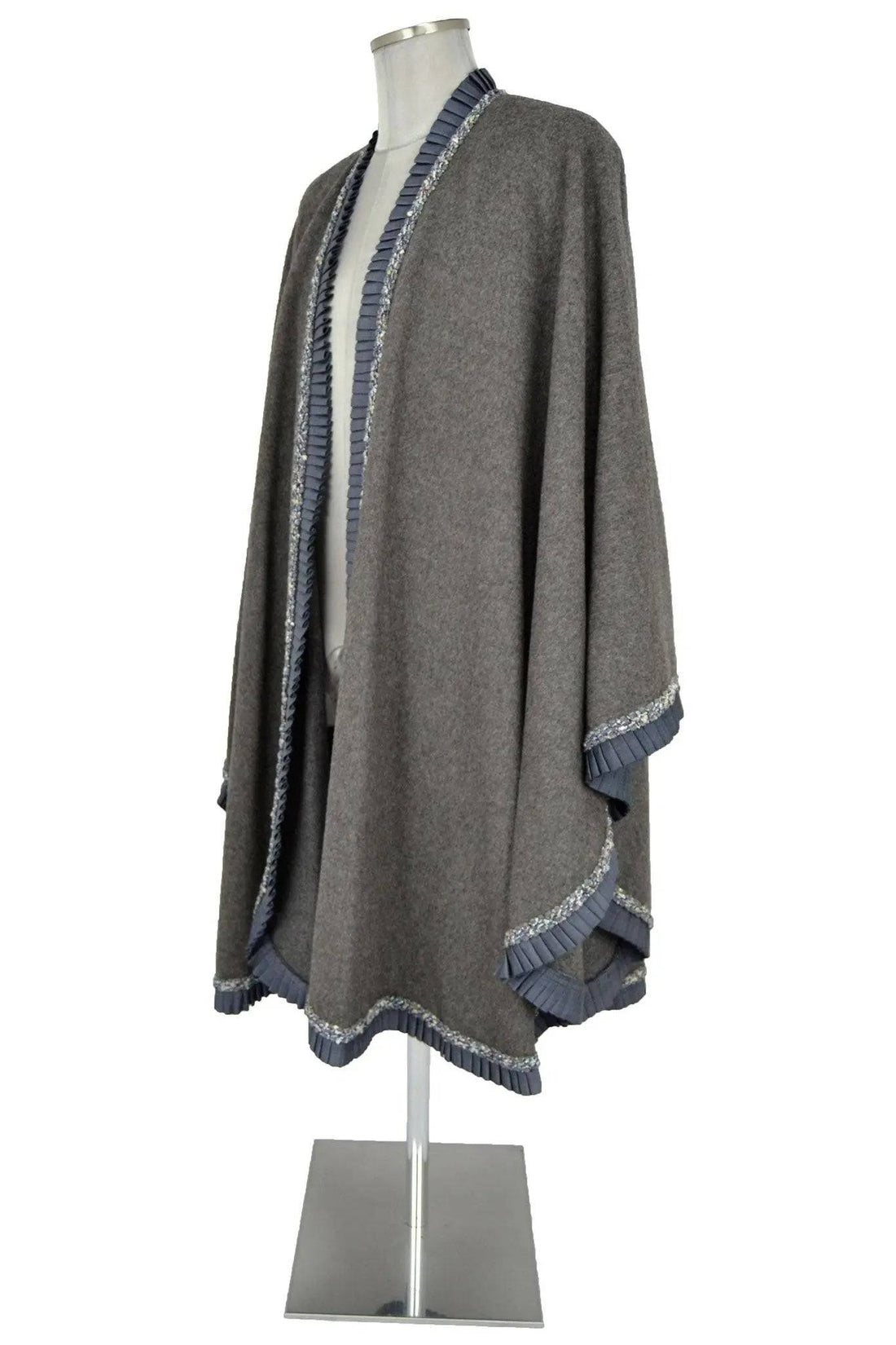 Noleggio mantello elegante donna del &
