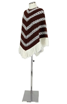 Noleggio Poncho unisex Messicano in Lana: Calore e Stile Autentico