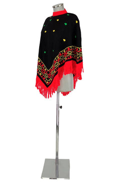 Noleggio Poncho unisex Moderno Etnico per un Look Unico