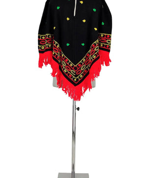 Noleggio Poncho unisex Moderno Etnico per un Look Unico