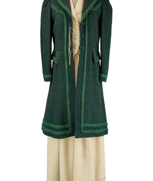 Noleggio Vestito e Soprabito Donna dell'800: Eleganza Storica in Affitto