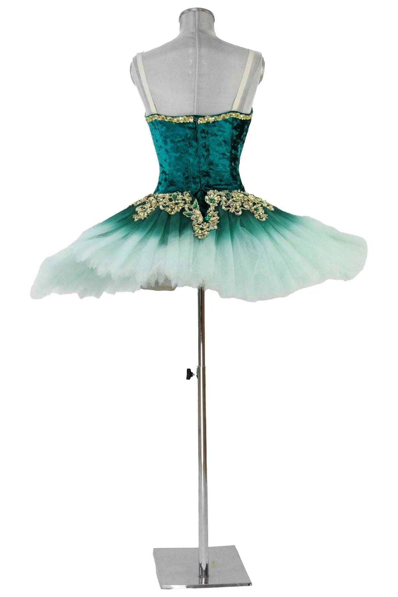 Tutù donna per balletti di danza classica come Jewels di Balanchine
