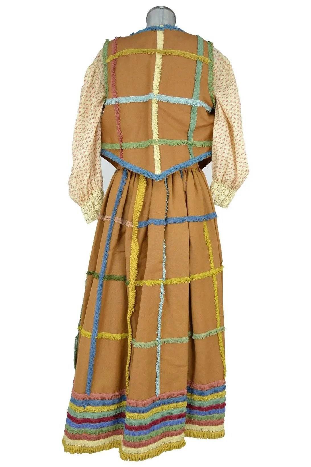 Noleggio abito storico donna rievocazione vintage