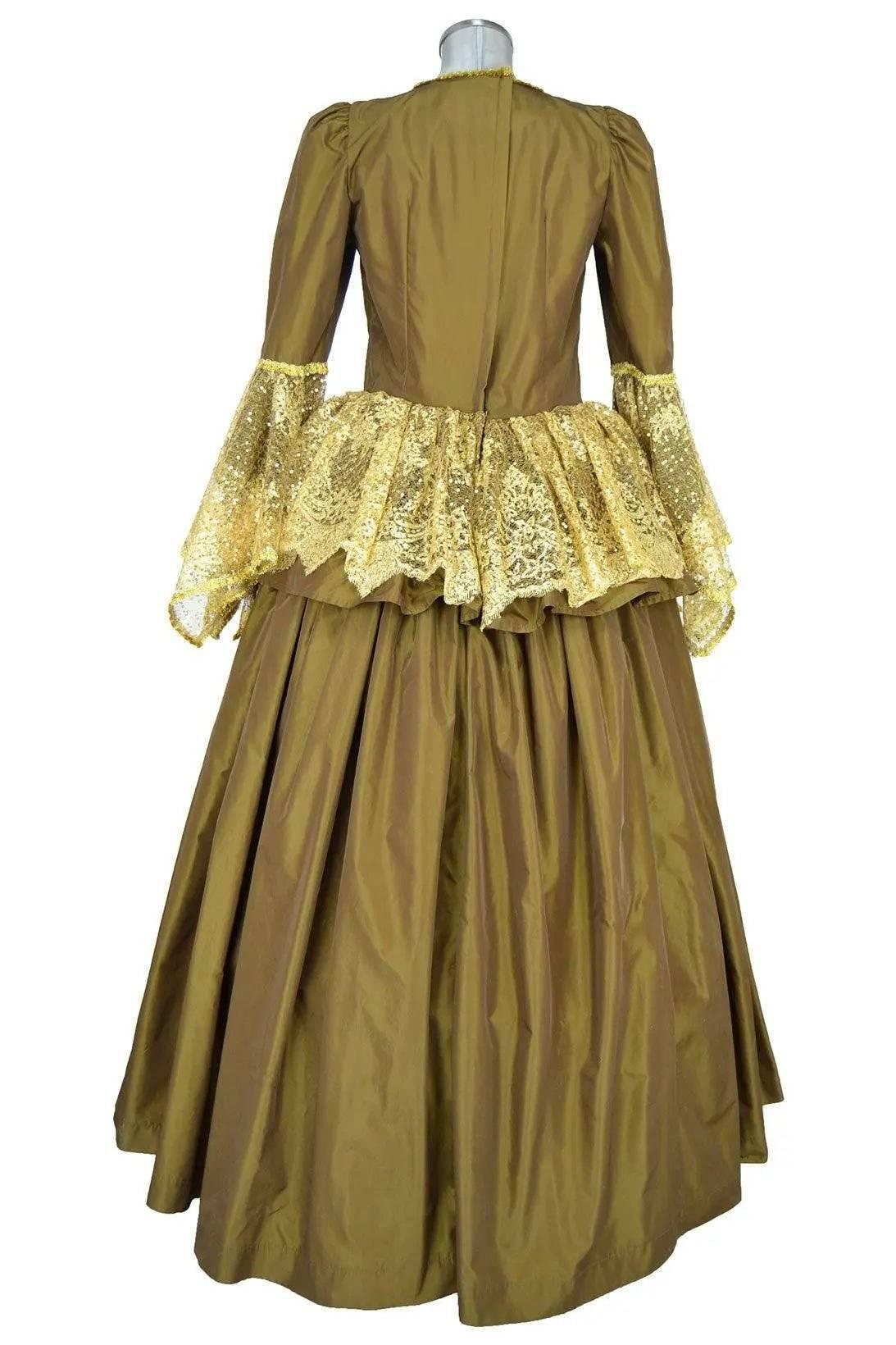 Noleggio abito storico Donna Rococò oro antico con falde decorative, vista posteriore